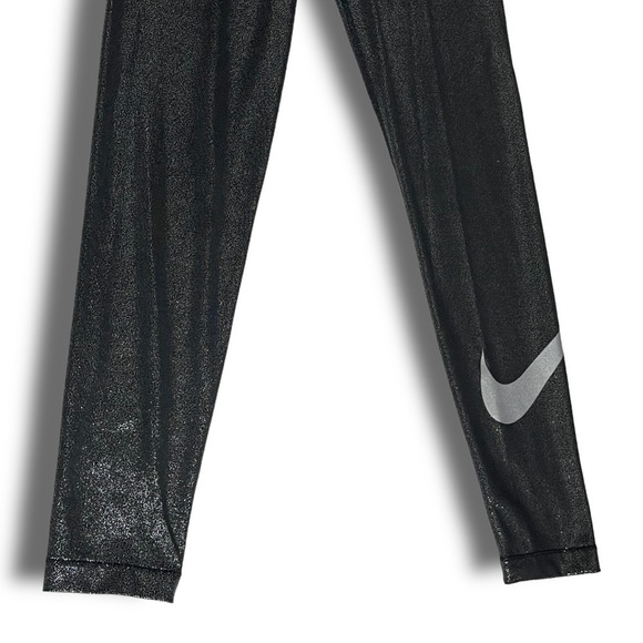 𝅺sparkling Nike 27” Running Leggings Tights Black / Silver Size Extra Small - Picture 2 of 12